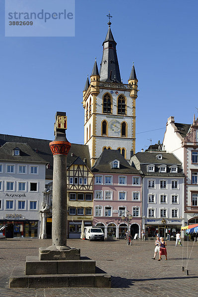 Marktkirche St. Gangolf vom Hauptmarkt  Trier  Rheinland-Pfalz  Deutschland  Europa