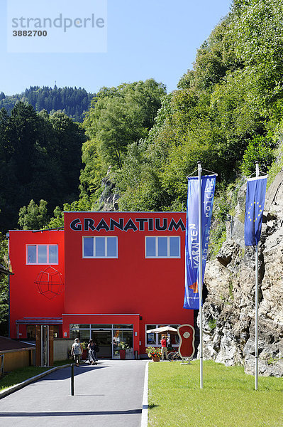 Granatium am Kaningerbach  Radenthein  Kärnten  Österreich  Europa
