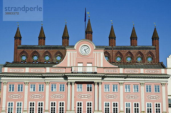 Rathaus-Fassade  Altstadt  Hansestadt Rostock  Mecklenburg-Vorpommern  Deutschland  Europa
