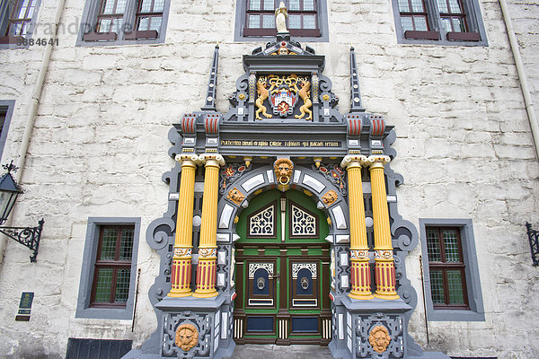 Das Rathaus im Stil der Weserrenaissance in Hannoversch Münden  Hessen  Deutschland  Europa