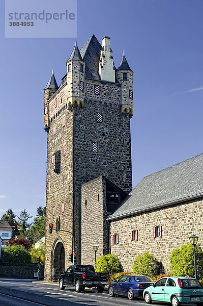 Stadtbefestigung mit Obertor  Mayen  Rheinland-Pfalz  Deutschland  Europa