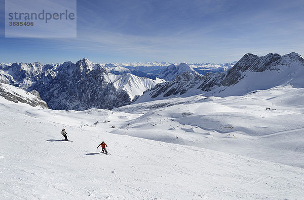 Terrain Park Zugspitze  Skigebiet Zugspitze  Wettersteingebirge  Werdenfels  Oberbayern  Bayern  Deutschland  Europa