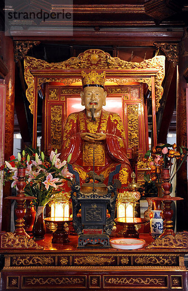Figur des Konfuzius  Literaturtempel Van Mieu  Hanoi  Nordvietnam  Vietnam  Südostasien  Asien