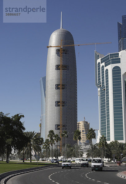 Hochhaus Baustelle  Architekt Jean Nouvel  Doha  Qatar  Naher Osten
