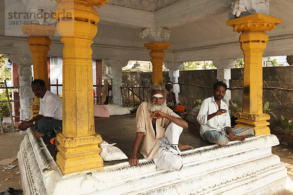 Kleiner Tempel in Tenkasi  Tamil Nadu  Tamilnadu  Südindien  Indien  Asien
