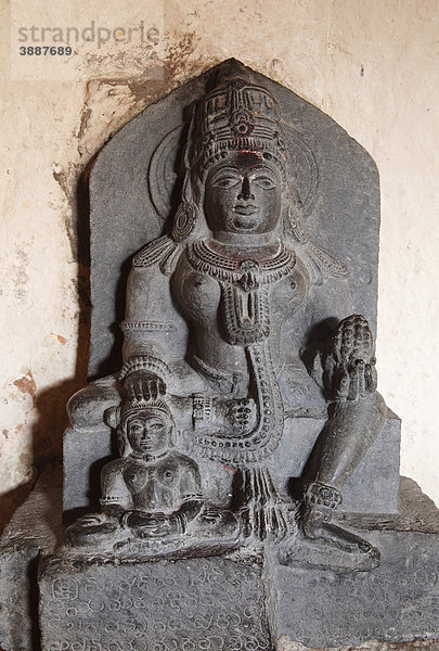 Statue Sri Kushmandini Devi  Jain-Tempel auf Vindyagiri Hill  Shravanabelagola  Sravanabelgola  Shravana Belgola  Karnataka  Südindien  Indien  Südasien  Asien