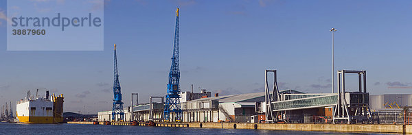 Docks  Southampton  Hampshire  England  Vereinigtes Königreich  Europa