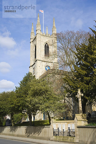 Pfarrkirche St John The Baptist  St. Johannes der Täufer  High Street  Windsor  Berkshire  England  Vereinigtes Königreich  Europa