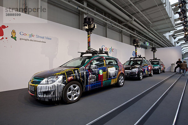 Fahrzeuge für Google Street View mit Spezialkameras  Internationale Computermesse CEBIT  Hannover  Niedersachsen  Deutschland  Europa