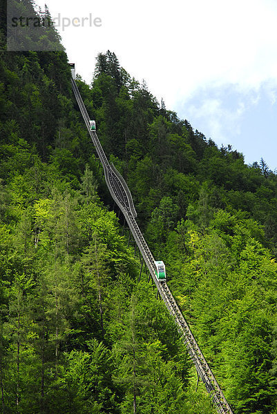 Salzbergbahn zu den Bergwerk  Hallstatt am Hallstätter See  UNESCO-Welterbe  Salzkammergut  Alpen  Oberösterreich  Österreich  Europa