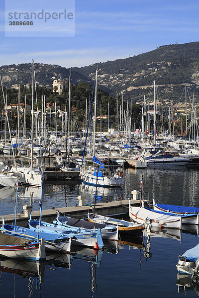 Hafen von Saint Jean Cap Ferrat  DÈpartement Alpes-Maritimes  RÈgion Provence Alpes CÙte d'Azur  Mittelmeer  Frankreich  Europa