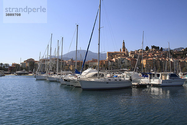 Alter Hafen Menton  DÈpartement Alpes Maritimes  RÈgion Provence Alpes CÙte d'Azur  Frankreich  Europa