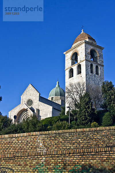 Kirche  Dom von San Ciriaco  romanische Architektur  Ancona  Marken  Italien  Europa