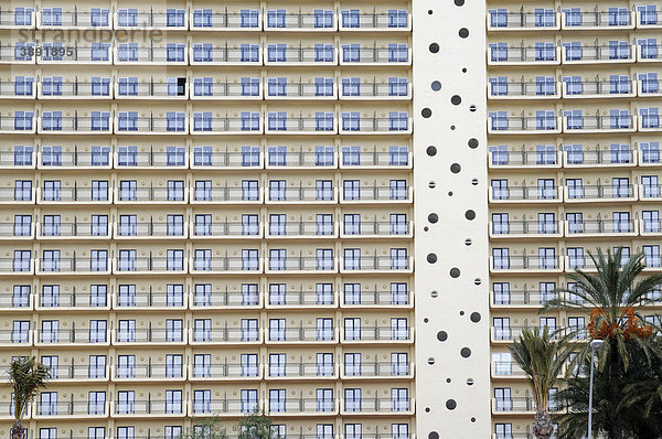 Fassade  Fenster  Hotel  Hochhäuser  Bauboom  Benidorm  Costa Blanca  Provinz Alicante  Spanien  Europa