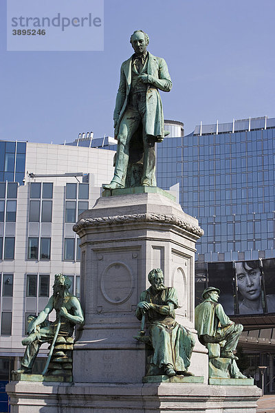 Das Denkmal von John Cockerill vor dem Europäischen Parlament  Brüssel  Belgien  Europa
