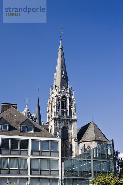 Der Dom  Karlsdom  in Aachen  Nordrhein-Westfalen  Deutschland  Europa