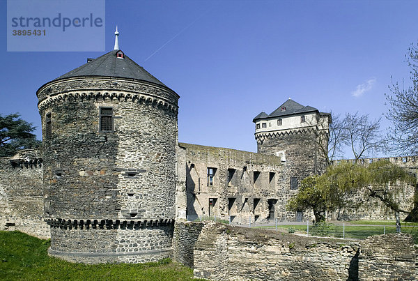 Alte Stadtbefestigungen in Andernach  Rheinland-Pfalz  Deutschland  Europa