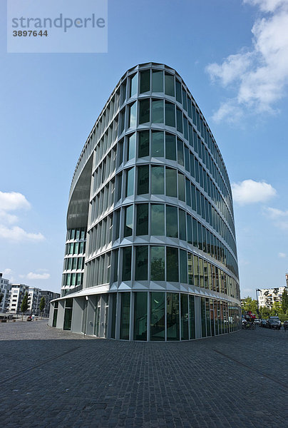 Bürogebäude im Westhafen  Frankfurt am Main  Hessen  Deutschland  Europa