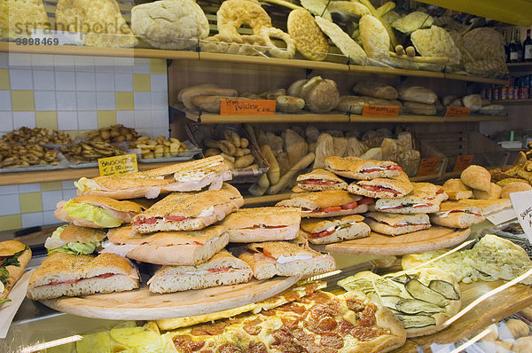 Sandwich in Bäckerei  Pane Olio & Pizza  Florenz  Toskana  Italien  Europa