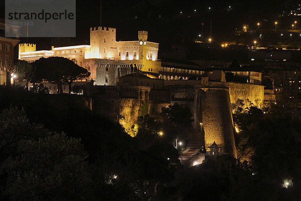 Fürstenpalast bei Nacht  Altstadt  Fürstentum Monaco  CÙte d'Azur  Mittelmeer  Europa