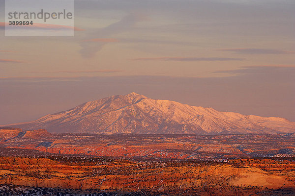 Henry Mountains bei Sonnenuntergang  Escalante  Utah  USA