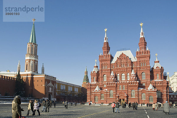 Nikolausturm und Staatliches Historisches Museum  Roter Platz  Moskau  Russland