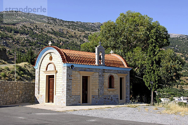 Kapelle  Gedenkstätte und Mahnmal von Amiras  Viannos  Kreta  Griechenland  Europa