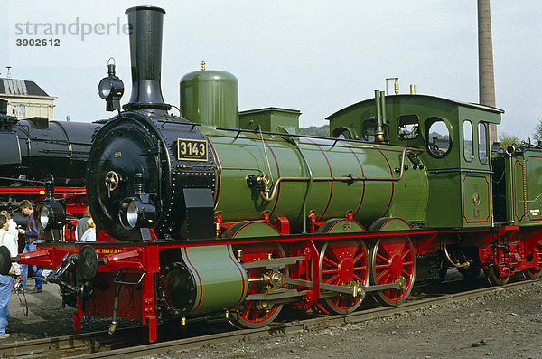 Preußische G 3 Dampflokomotive 3143 Saarbrücken in Bochum-Dahlhausen  Nordrhein-Westfalen  Deutschland  Europa  im Jahr 1985