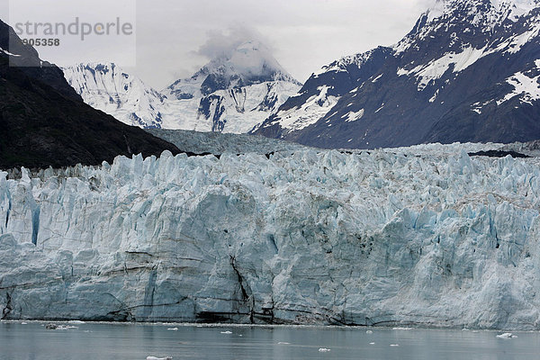 Johns Hopkins Glacier im Glacier Bay Nationalpark  Alaska  USA