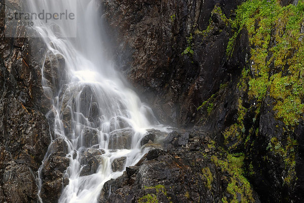Wasserfall  V¯ringfossen  Voringfossen  am Westrand der Hardangervidda  Eidfjord  Norwegen  Europa