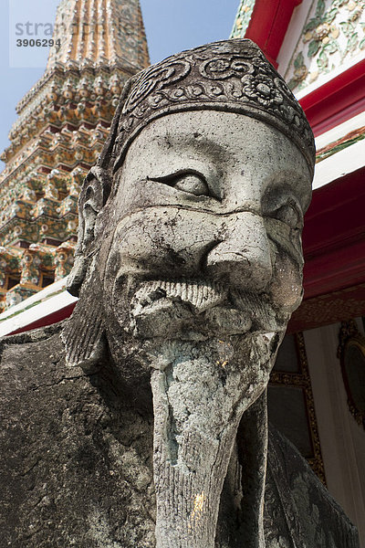 Chinesische-Steinfigur als Wächter aus Stein  Wat Phra Kaeo Tempel des Smaragd-Buddha  Bangkok  Thailand  Asien
