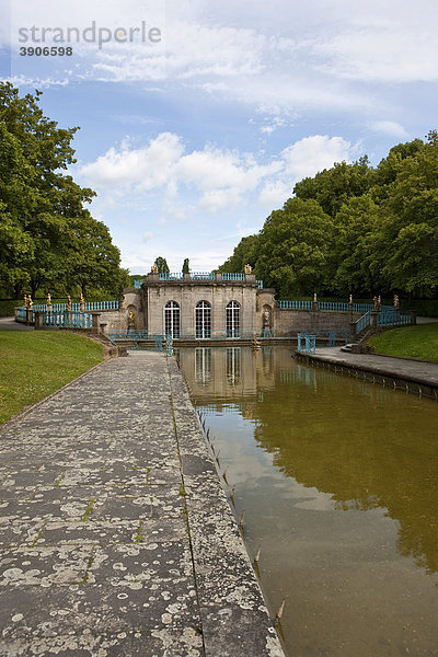 Lust- und Jagdschloss Wilhelmsthal des Landgrafen von Hessen-Kassel im Stil des Rokoko  Schlosspark  Calden  Hessen  Deutschland  Europa