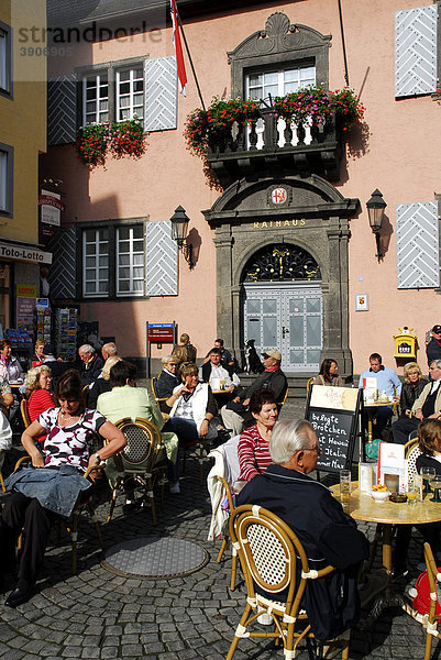 Bar Cafe Terrasse am Rathaus  Markt  Cochem an der Mosel  Rheinland-Pfalz  Deutschland  Europa