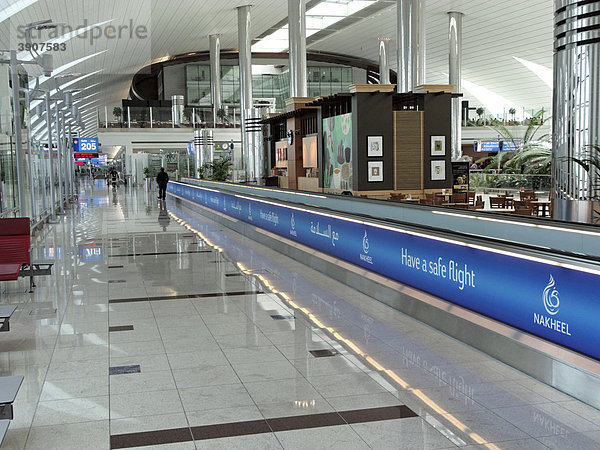 Im Transitbereich  Internationaler Flughafen Dubai  Vereinigte Emirate  Naher Osten