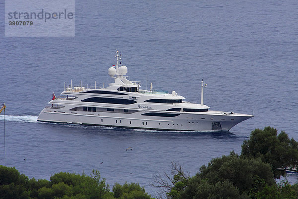 Motoryacht Lady Lara am Cap Martin bei Monaco  CÙte d'Azur  Frankreich  Europa