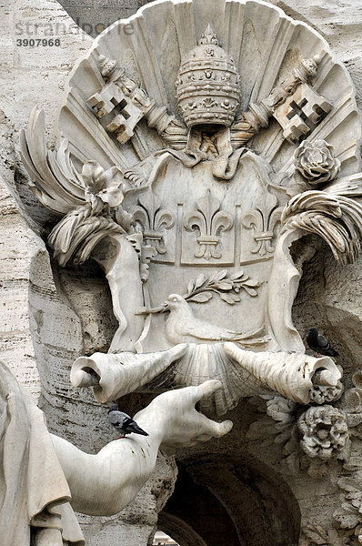 Wappen des Papst Innozenz X. Pamphilj  Vierströmebrunnen  Piazza Navona  Rom  Latium  Italien  Europa