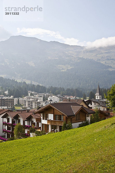 Blick auf Lenzerheide  Ortsansicht  Graubünden  Schweiz  Europa