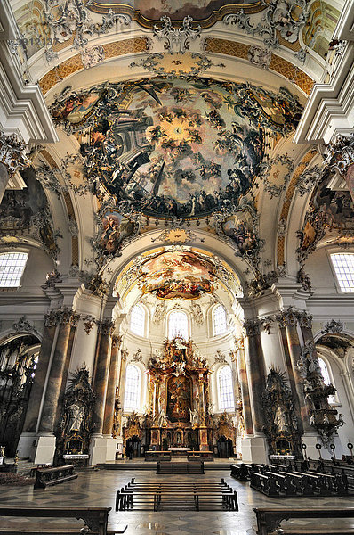 Nebenaltar  Basilika der Benediktinerabtei Ottobeuren  Bayern  Deutschland  Europa