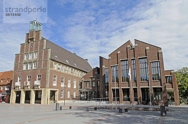 Rathaus  Rathausplatz  Ahaus  Münsterland  Nordrhein-Westfalen  Deutschland  Europa