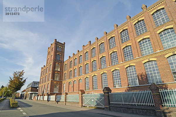 HUESKER Synthetic  Textilunternehmen  Industrie  historisches Fabrikgebäude  Gescher  Kreis Borken  Münsterland  Nordrhein-Westfalen  Deutschland  Europa