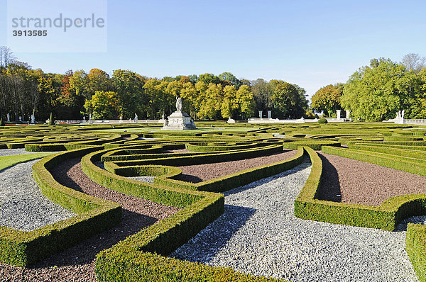 Schlosspark  Schloss Nordkirchen  Wasserschloss  Kreis Coesfeld  Münsterland  Nordrhein-Westfalen  Deutschland  Europa