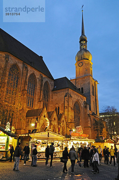 Reinoldikirche  Weihnachtsmarkt  Dortmund  Nordrhein-Westfalen  Deutschland  Europa Weihnachtsmarkt