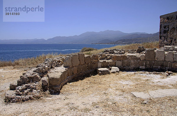 Wand Ruinen  antike Kirche  Chersonissos  LimÌn ChersÛnisou  Kreta  Griechenland  Europa