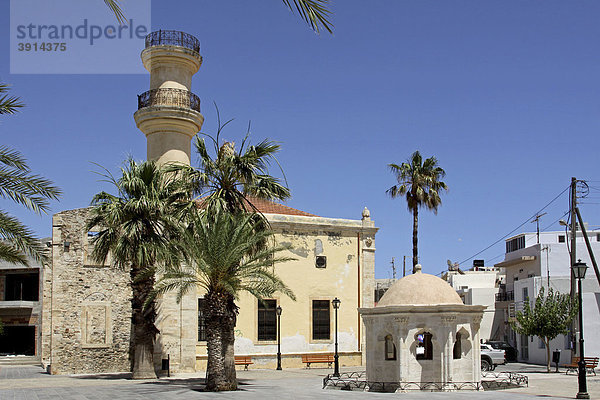 Minarett mit Brunnenhaus  Ierapetra  Kreta  Griechenland  Europa