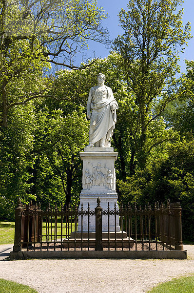 Malte Denkmal im Schlosspark von Putbus  Insel Rügen  Mecklenburg-Vorpommern  Deutschland  Europa