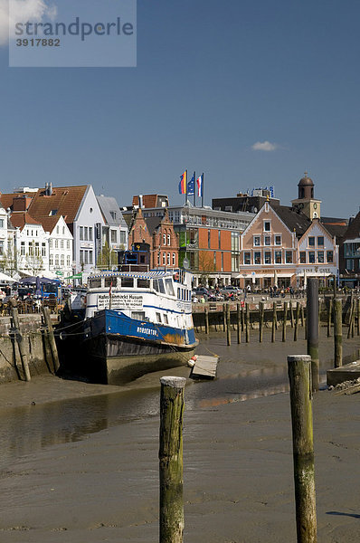 Binnenhafen  Husum  Nordfriesland  Schleswig-Holstein  Deutschland  Europa