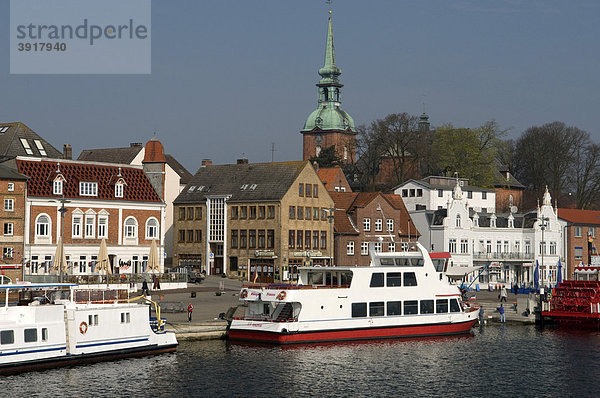 Hafen und Altstadt von Kappeln an der Schlei  Schleswig-Holstein  Deutschland  Europa