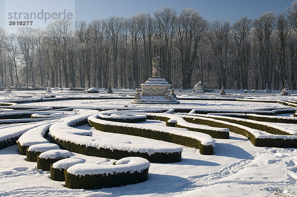 Venusinsel im Winter  Schlosspark  Schloss Nordkirchen  Münsterland  Nordrhein-Westfalen  Deutschland  Europa