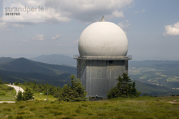 Radarturm am Großen Arber  Naturpark Bayerischer Wald  Bayern  Deutschland  Europa