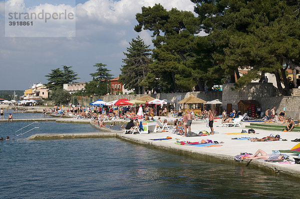 Badestrand  Novigrad  Istrien  Kroatien  Europa